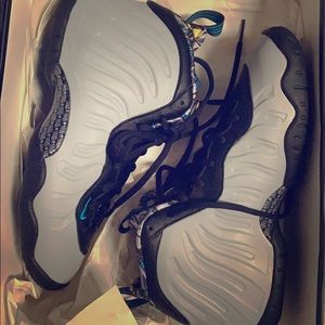 Foam posited that are in good condition